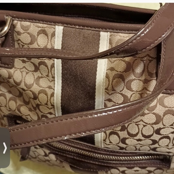 Coach EUC Signature Strip Tan Brown Fold Over Shoulder Cross Body Handbag Purse - Picture 2 of 11